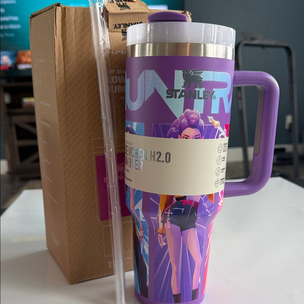 Stanley Custom K-Pop Demon Hunters 40oz - Picture 2 of 6
